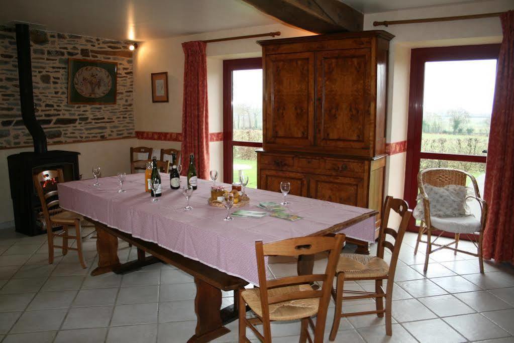 Willa Le Petit Manoir - Jean Gedouin Servon  Zewnętrze zdjęcie